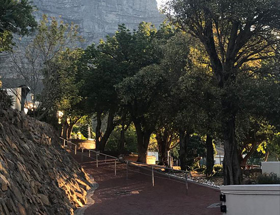 ����� �����